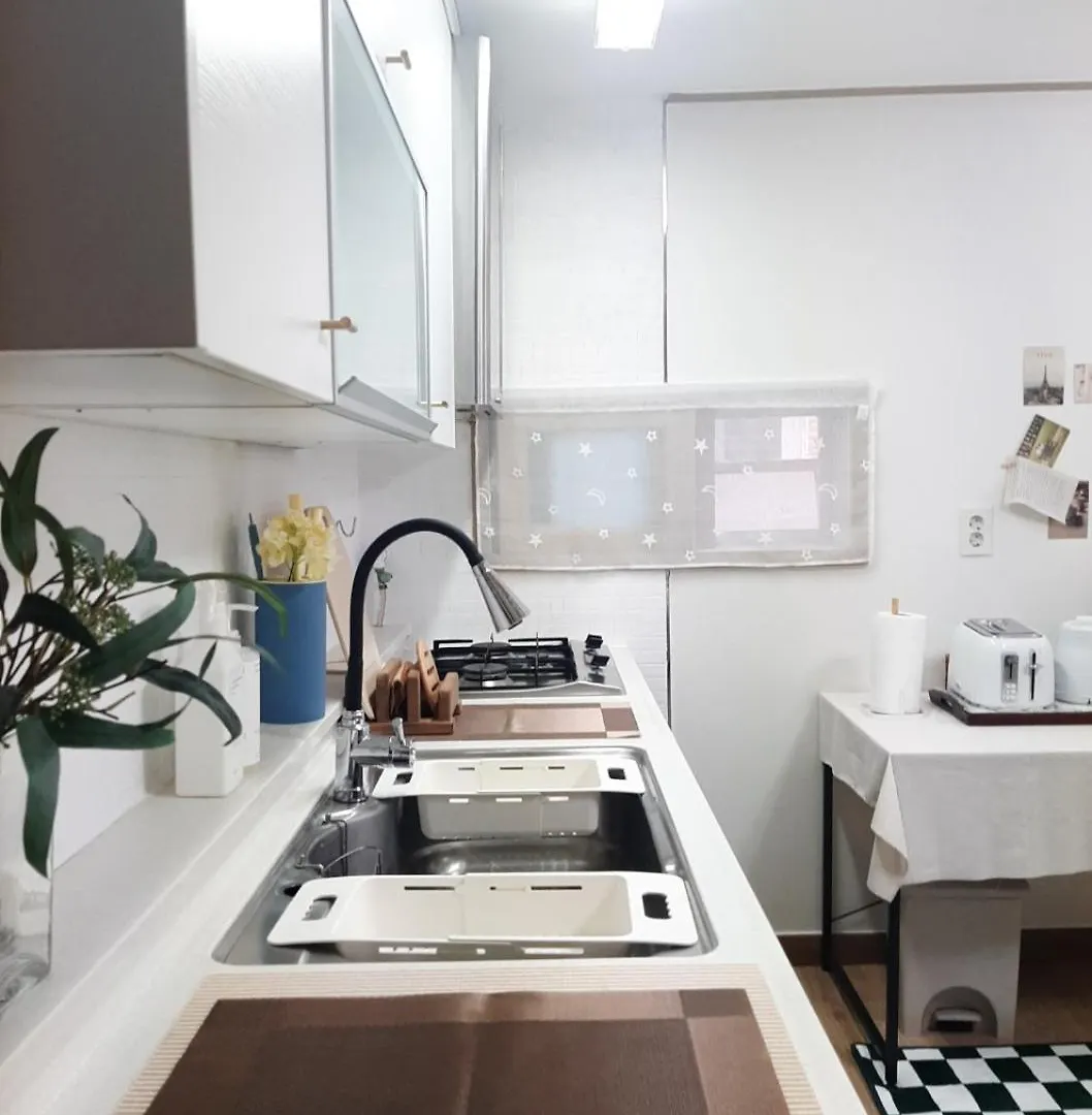 Bliss Juju Apartment Seoul 0*,  South Korea